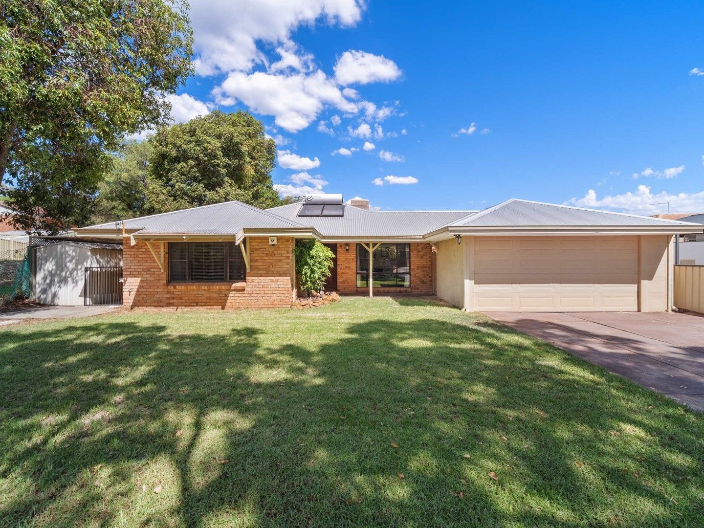 5 Curtis Street, Lesmurdie WA 6076, Image 0