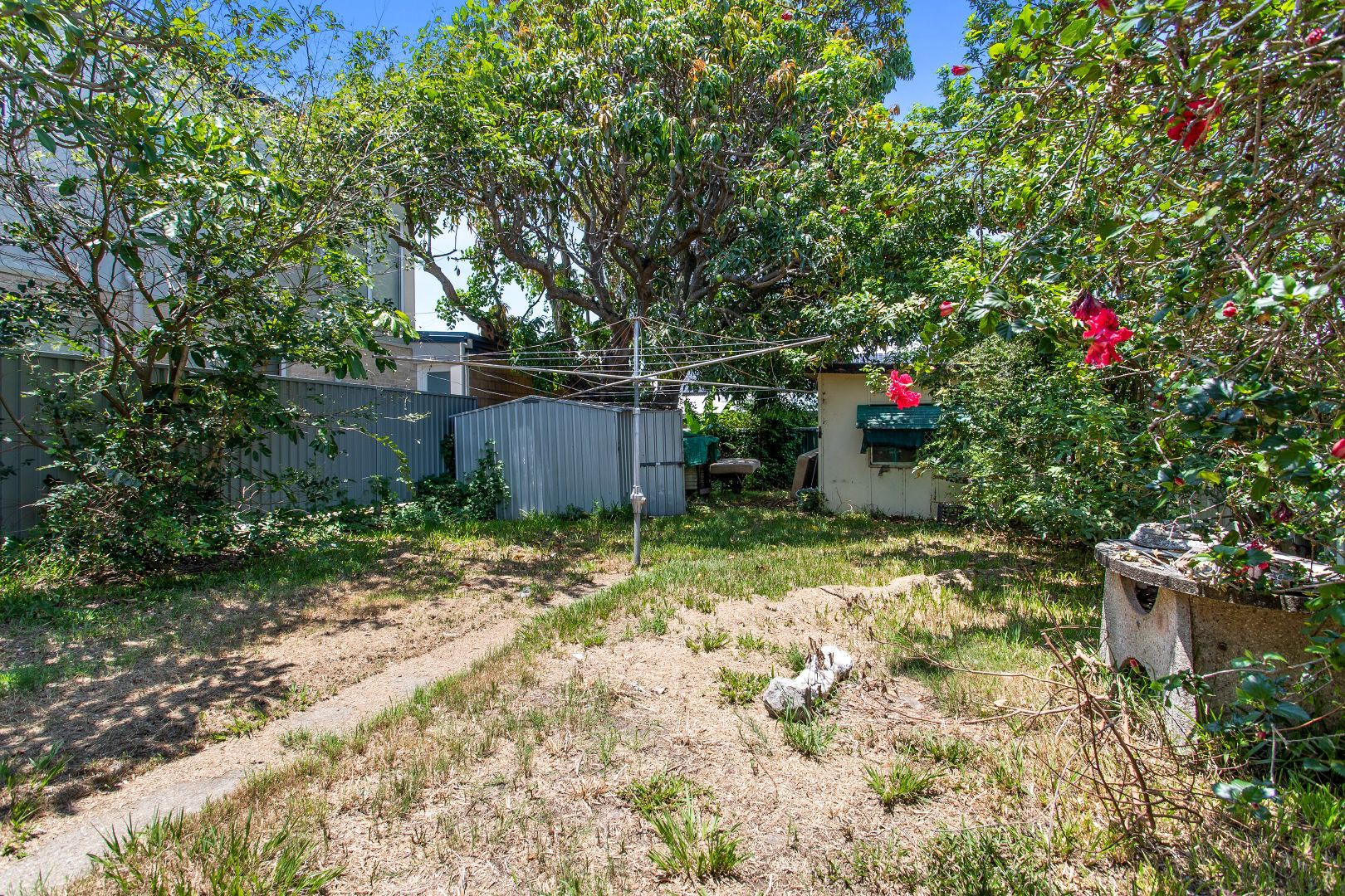 9 Davis Street, Redcliffe QLD 4020, Image 2