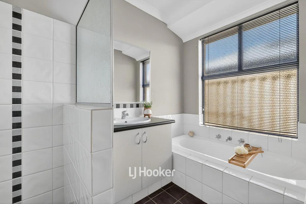 Additional image 23 of 31 Carbine Loop, Millbridge WA 6232