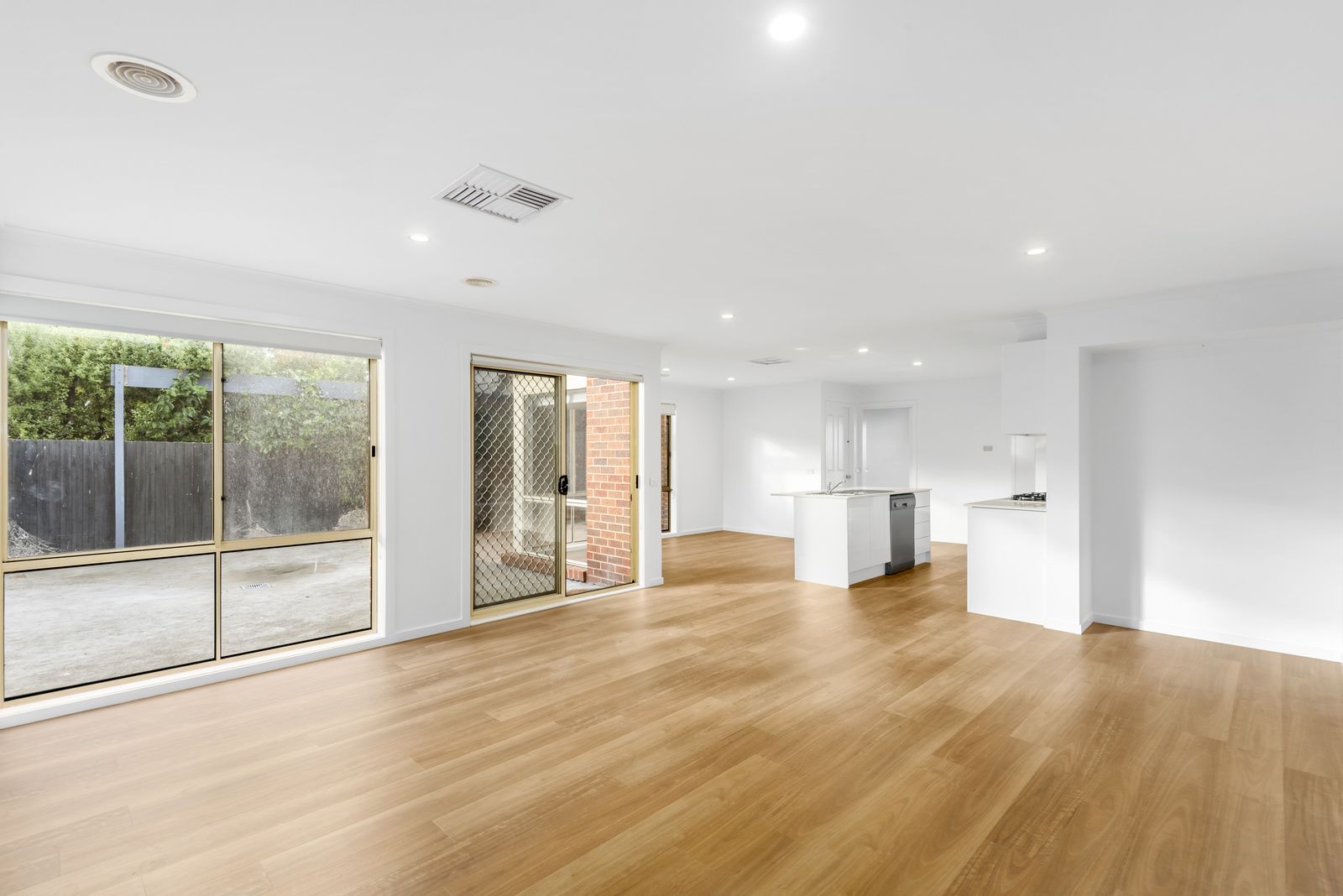 9 Cosham Court, Barwon Heads VIC 3227 House For Rent 750 Domain