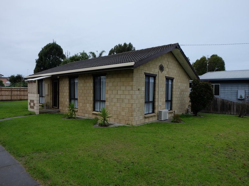 2 bedrooms House in 62 Wellington Street PAYNESVILLE VIC, 3880