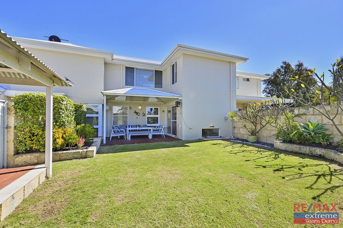 12 Labianca Vista, Carramar WA 6031, Image 1