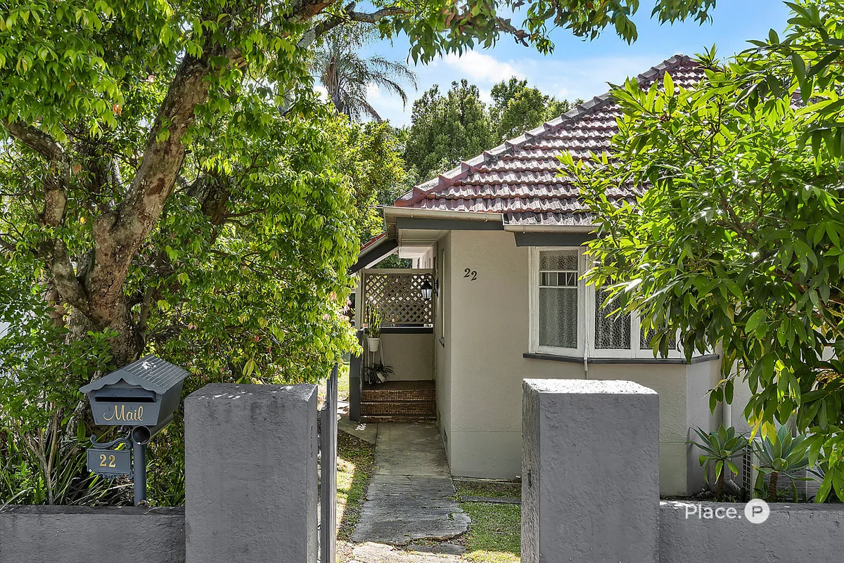 22 Margaret Street, Camp Hill QLD 4152