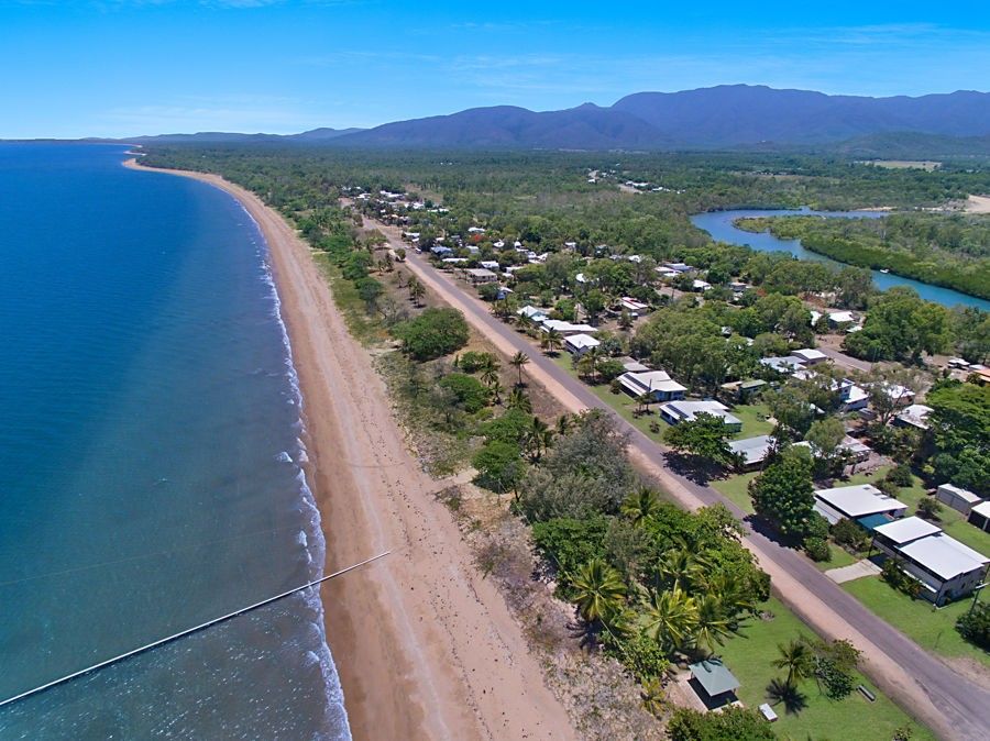 28 Beach Crt at 129 Mystic Ave, Balgal Beach QLD 4816, Image 2