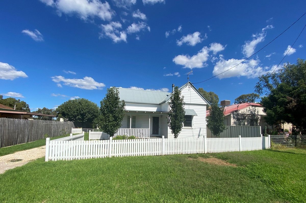 2 bedrooms House in 3 Henry Street CURLEWIS NSW, 2381