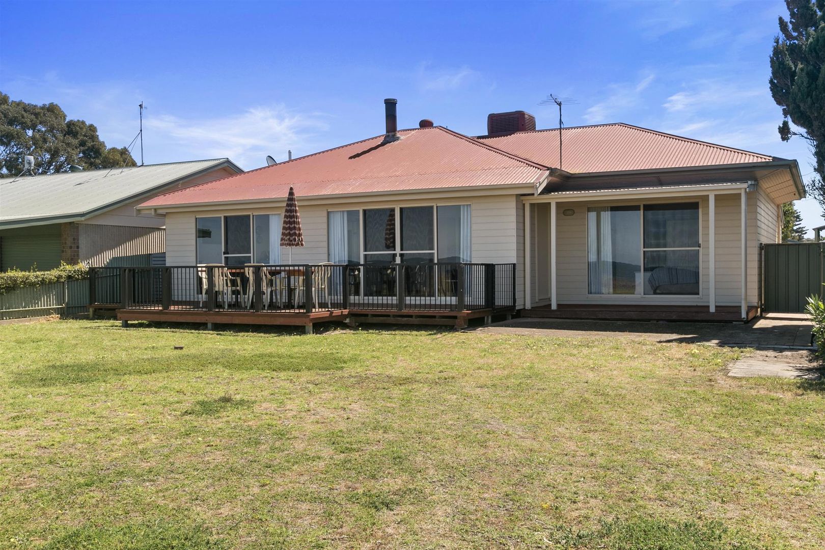 5 Minlacowie Road, Port Vincent SA 5581, Image 2