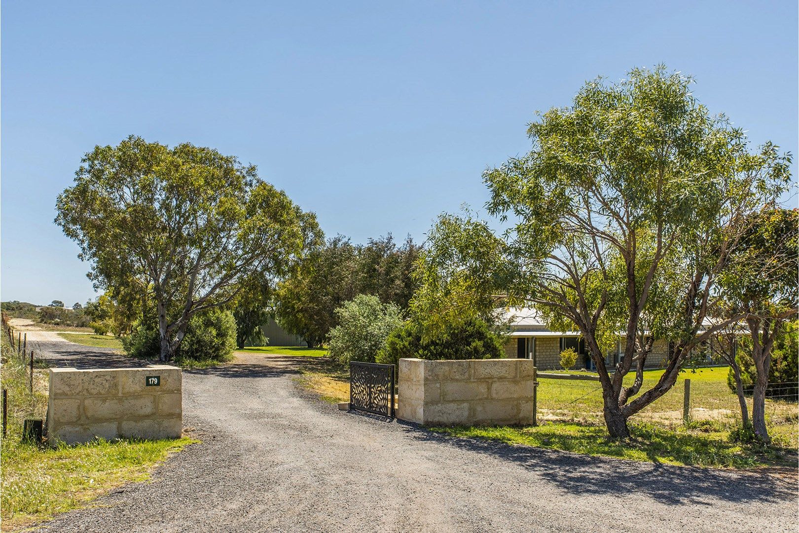 179 Seaview Drive, Karakin WA 6044, Image 1