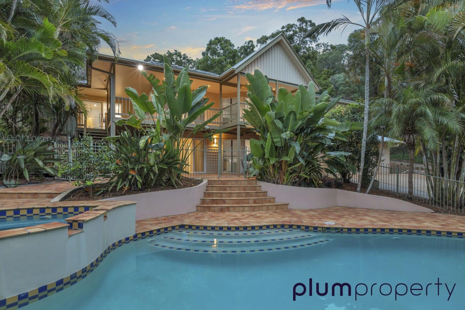 12 Mirreh Place, Chapel Hill QLD 4069, Image 0