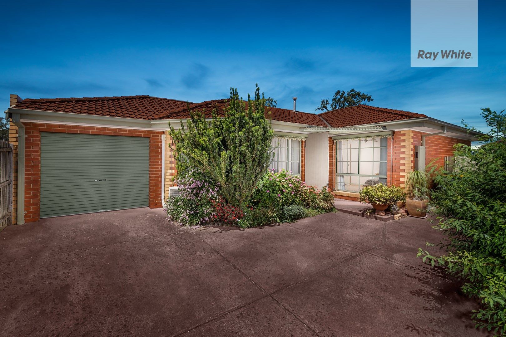 2/42 Carbon Crescent, Mill Park VIC 3082, Image 0