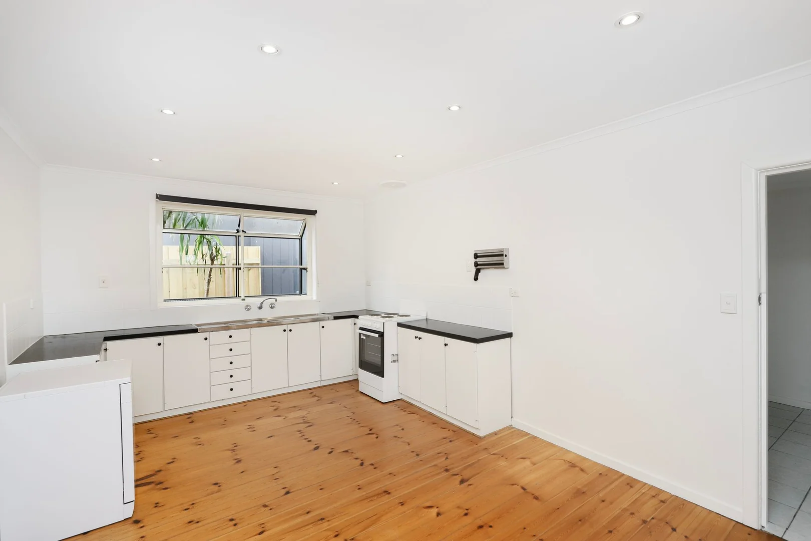 Additional image 9 of 144 Chirnside Street, Kingsville VIC 3012