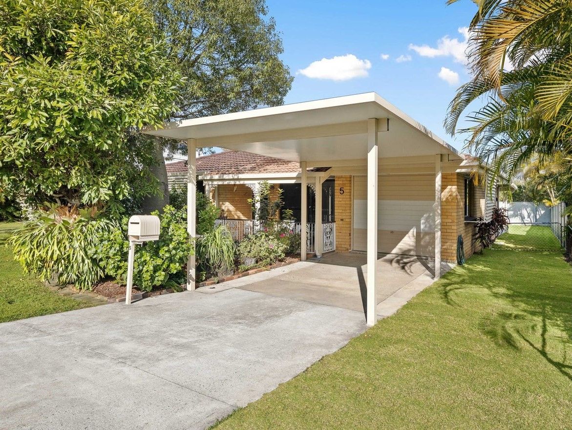 3 bedrooms House in 5 Kroll Street KIPPA-RING QLD, 4021