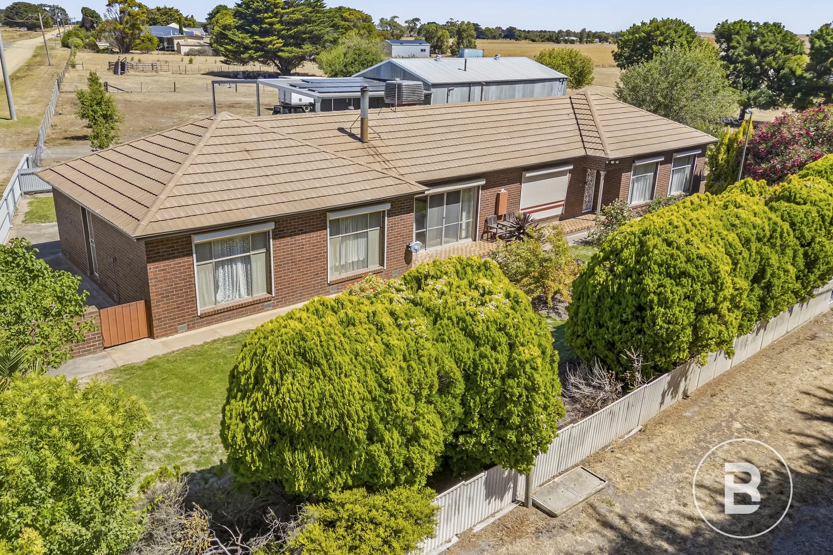 2179 Glenelg Highway, Lake Bolac VIC 3351