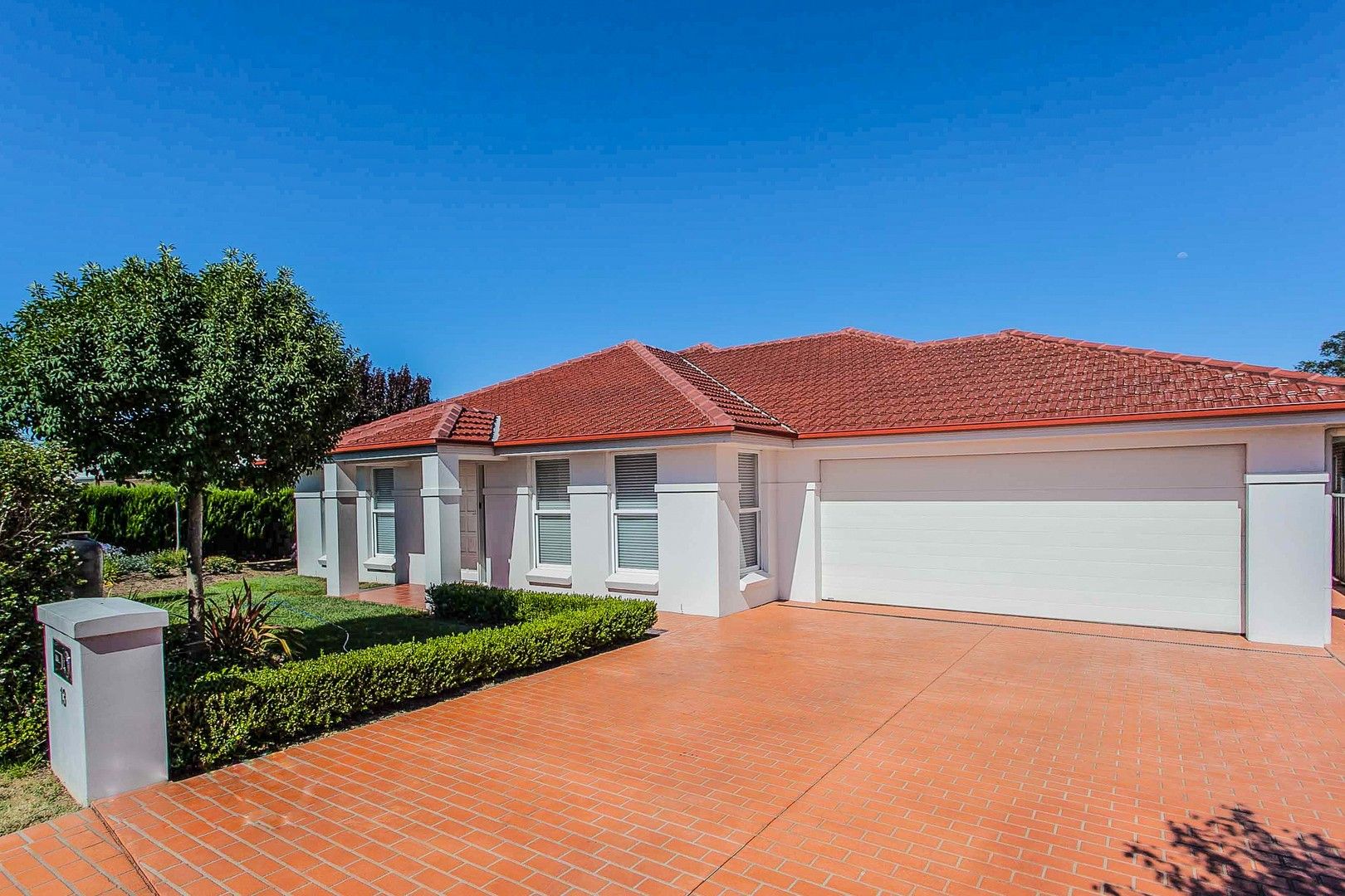 4 bedrooms House in 13 Kaleno Way ORANGE NSW, 2800