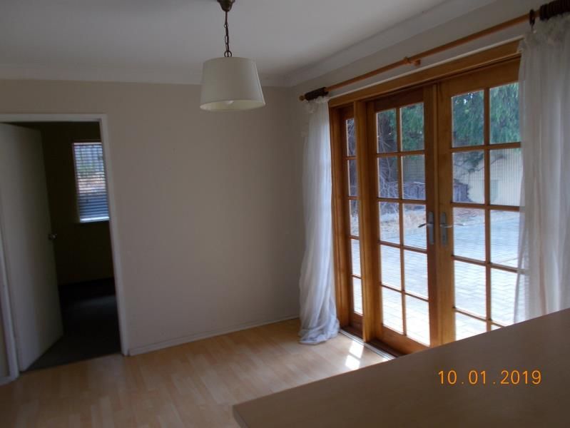 4 bedrooms House in Treetop Avenue EDGEWATER WA, 6027