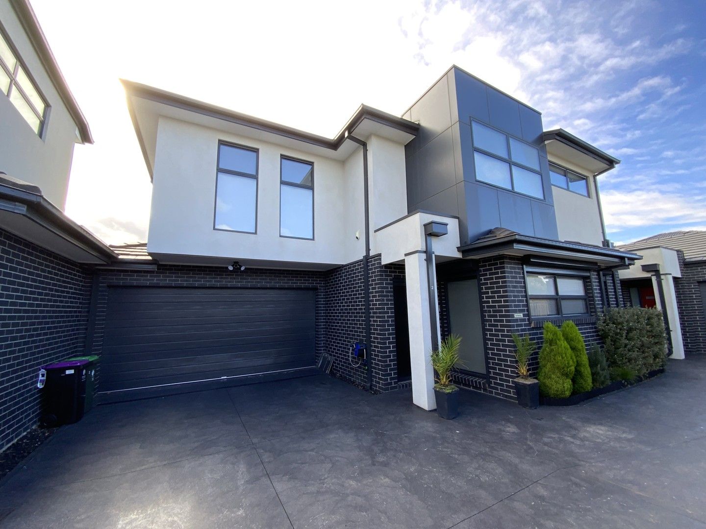 3 bedrooms Townhouse in 2/36 Isla Avenue GLENROY VIC, 3046