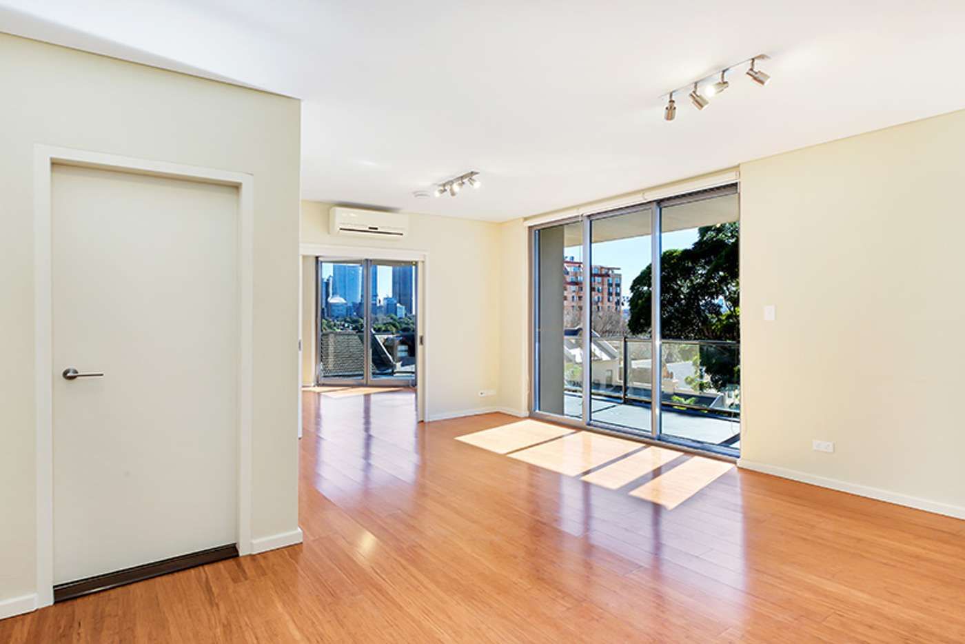 1 bedrooms Apartment / Unit / Flat in 43/5 Tusculum Street POTTS POINT NSW, 2011