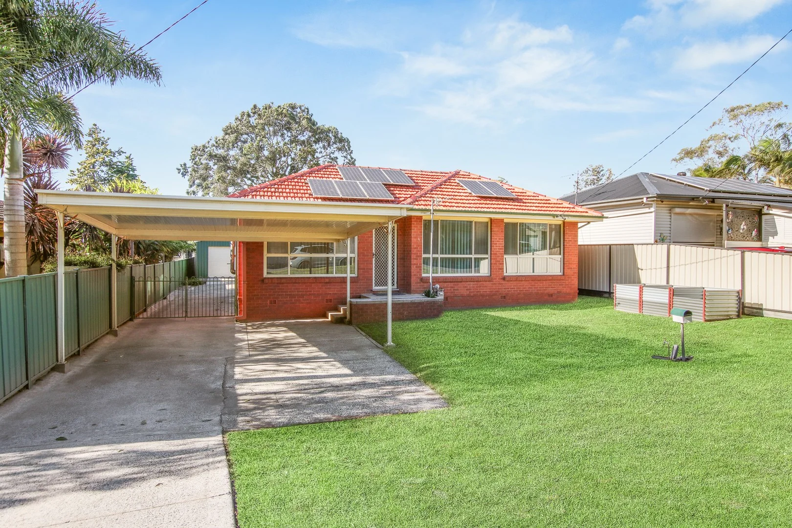 35 Leamington Road, Oak Flats NSW 2529