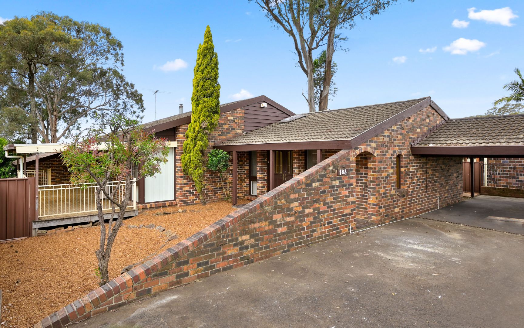 184 Oxford Road, Ingleburn NSW 2565, Image 1