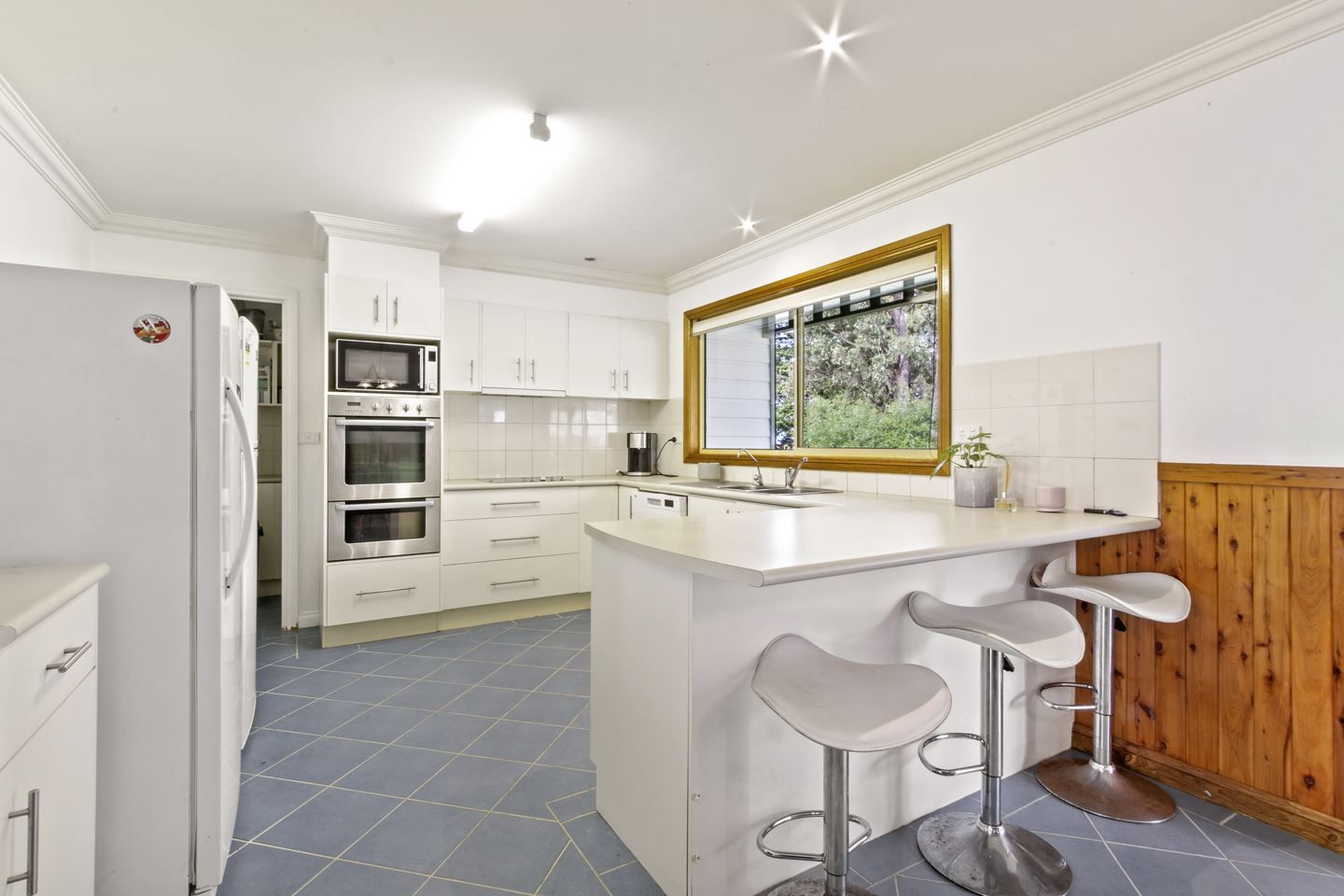 128 Hunters Lane, Kalimna VIC 3909, Image 2