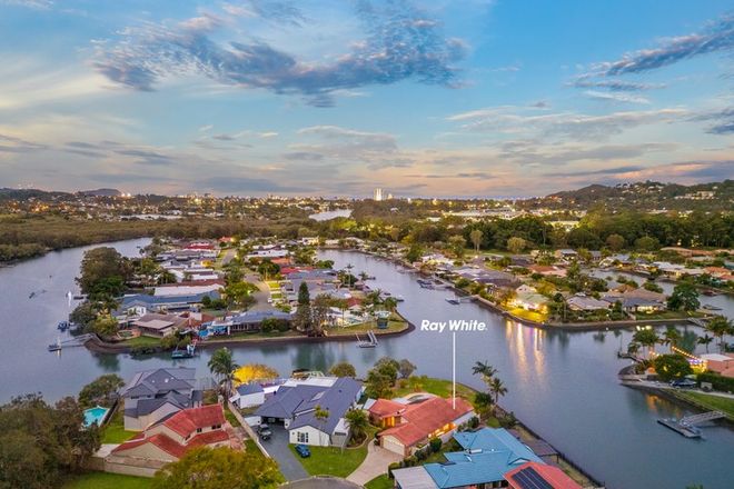 Picture of 27 Keel Court, CURRUMBIN WATERS QLD 4223