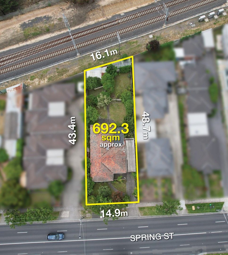 4 bedrooms House in 218 Spring Street RESERVOIR VIC, 3073