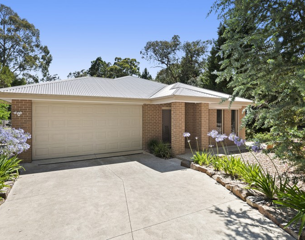 28 North Mountain Road, Heathcote Junction VIC 3758