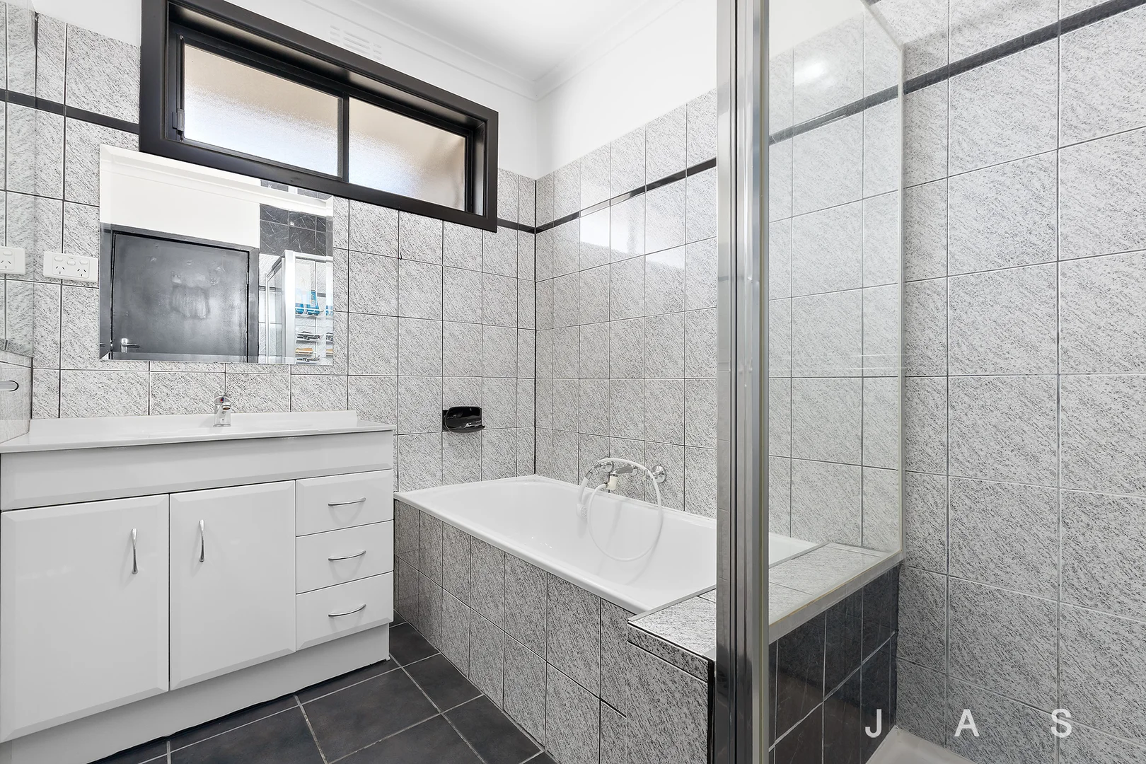 Additional image 5 of 22 Neal Court, Altona North VIC 3025