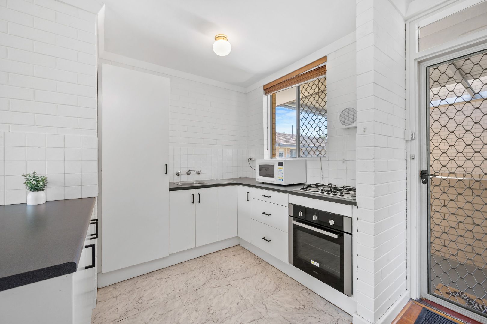 208/124 Subiaco Road, Subiaco WA 6008, Image 2