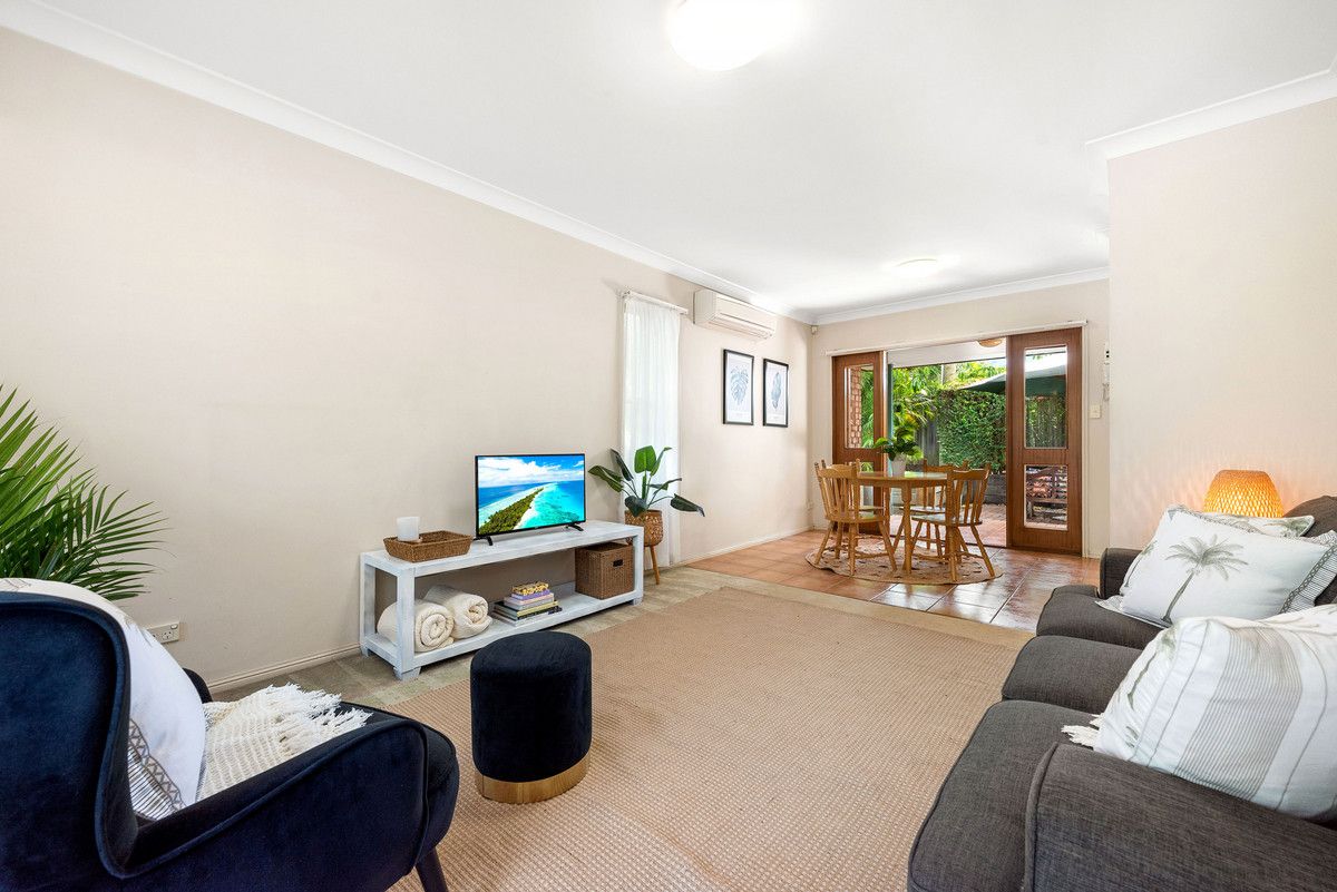 1/6 Parry Street, Bulimba QLD 4171, Image 2
