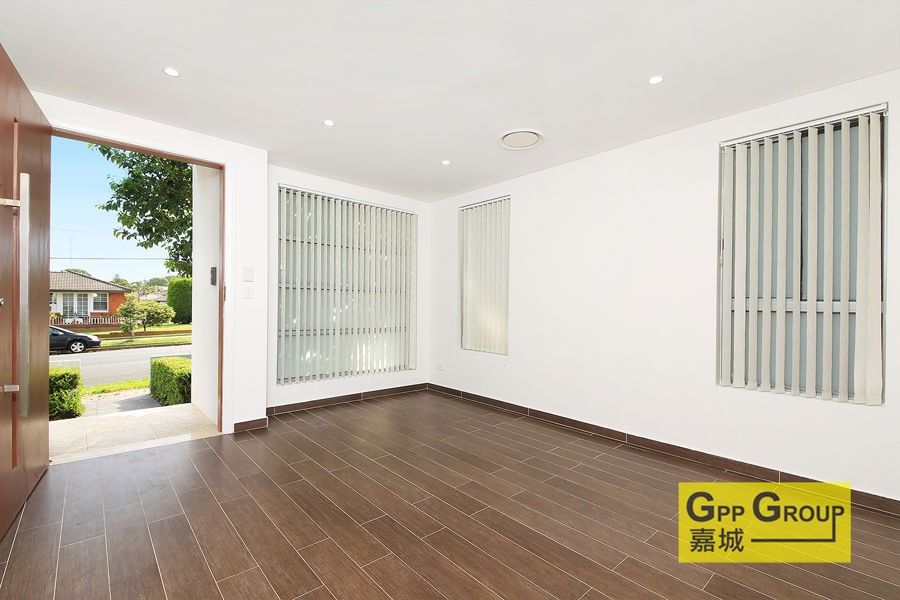 246a Penshurst Street, Beverly Hills NSW 2209, Image 2