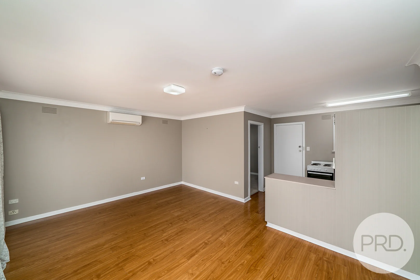 Additional image 2 of 1/33 Bruce Street, Tolland NSW 2650