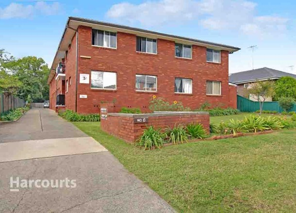 1/6 Reddall Street, Campbelltown NSW 2560