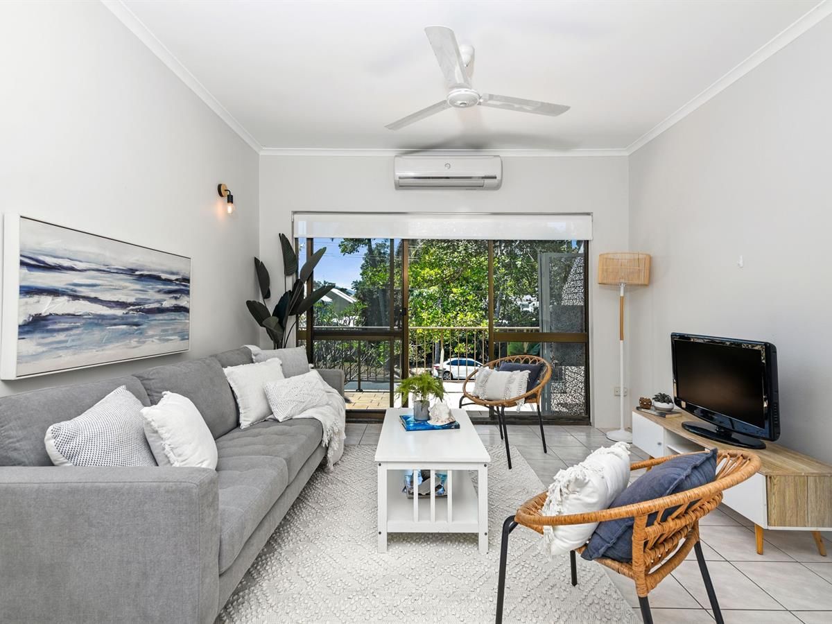 28/21-31 Poinciana Street, Holloways Beach QLD 4878, Image 1