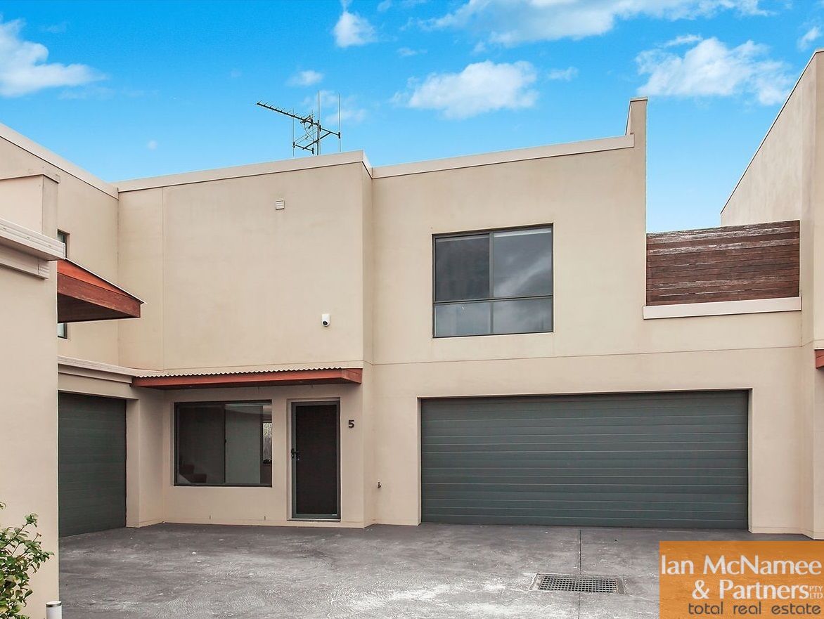 4 bedrooms Townhouse in 5/13 Gerald Street QUEANBEYAN NSW, 2620