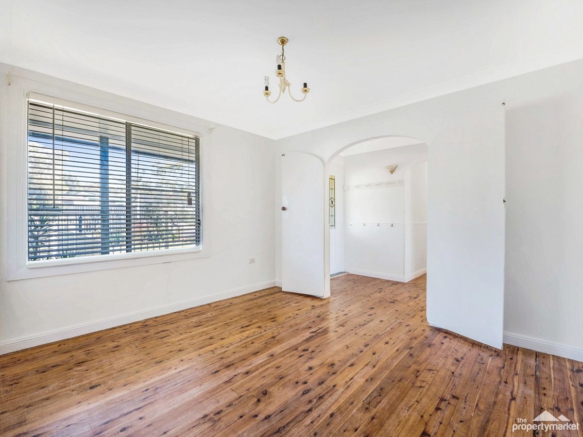 3 Cornwall Avenue, Gorokan NSW 2263, Image 1