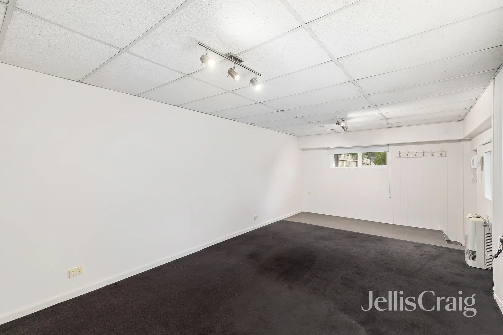 Additional image 10 of 7 Nundah Drive, Eltham VIC 3095