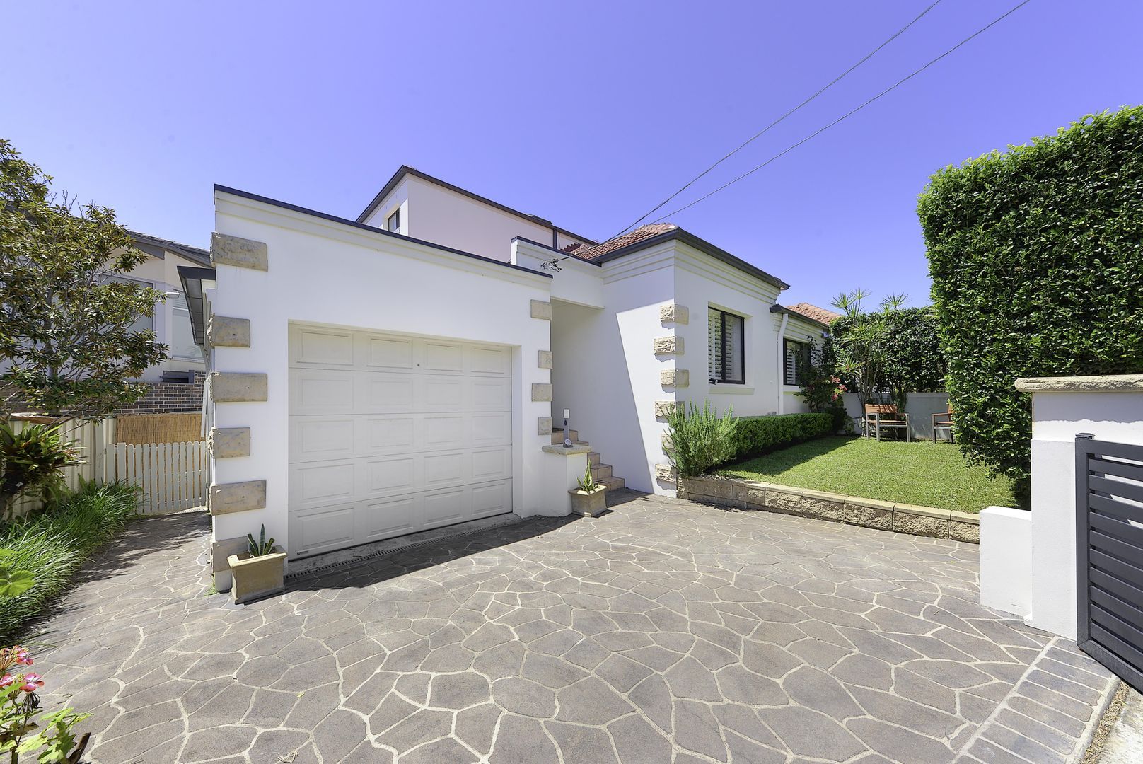 5 bedrooms House in 2 Tucabia Street SOUTH COOGEE NSW, 2034