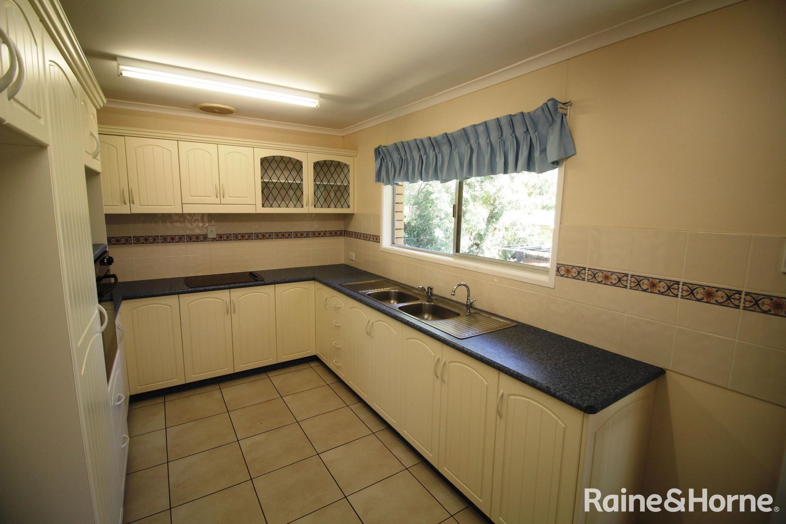 111 Moore Street, Kingaroy QLD 4610, Image 1