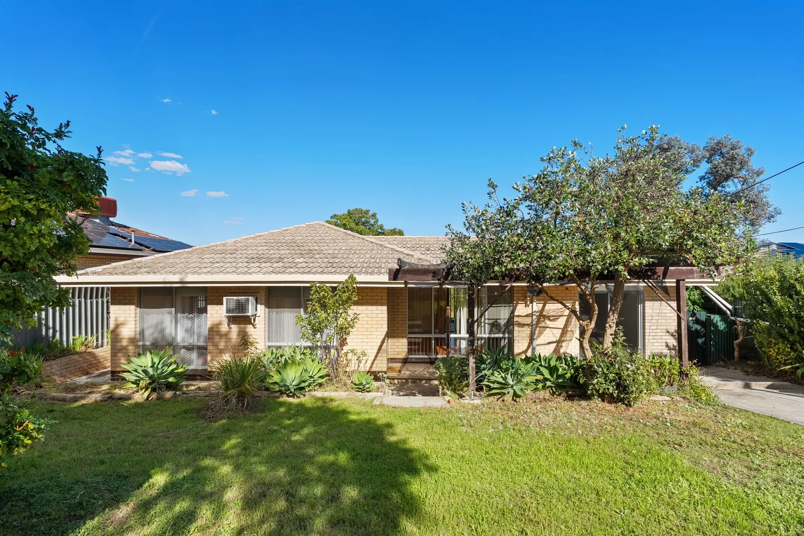 17 Olinda Road, Windsor Gardens SA 5087