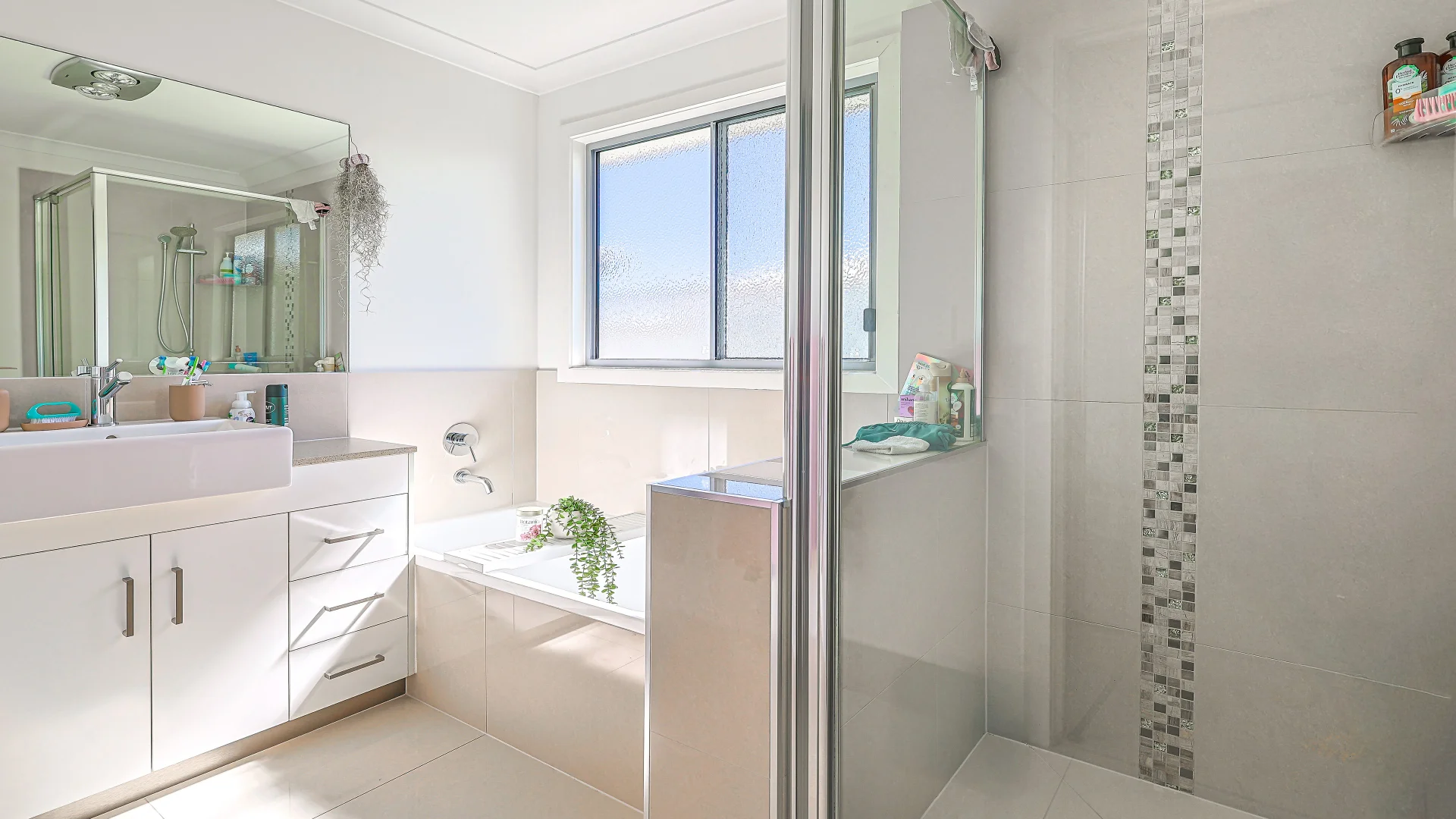 Additional image 11 of 56 Canterbury Drive, Emerald QLD 4720