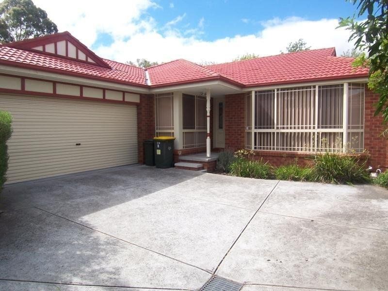 3 bedrooms Apartment / Unit / Flat in 2/6 Wickham Avenue FOREST HILL VIC, 3131