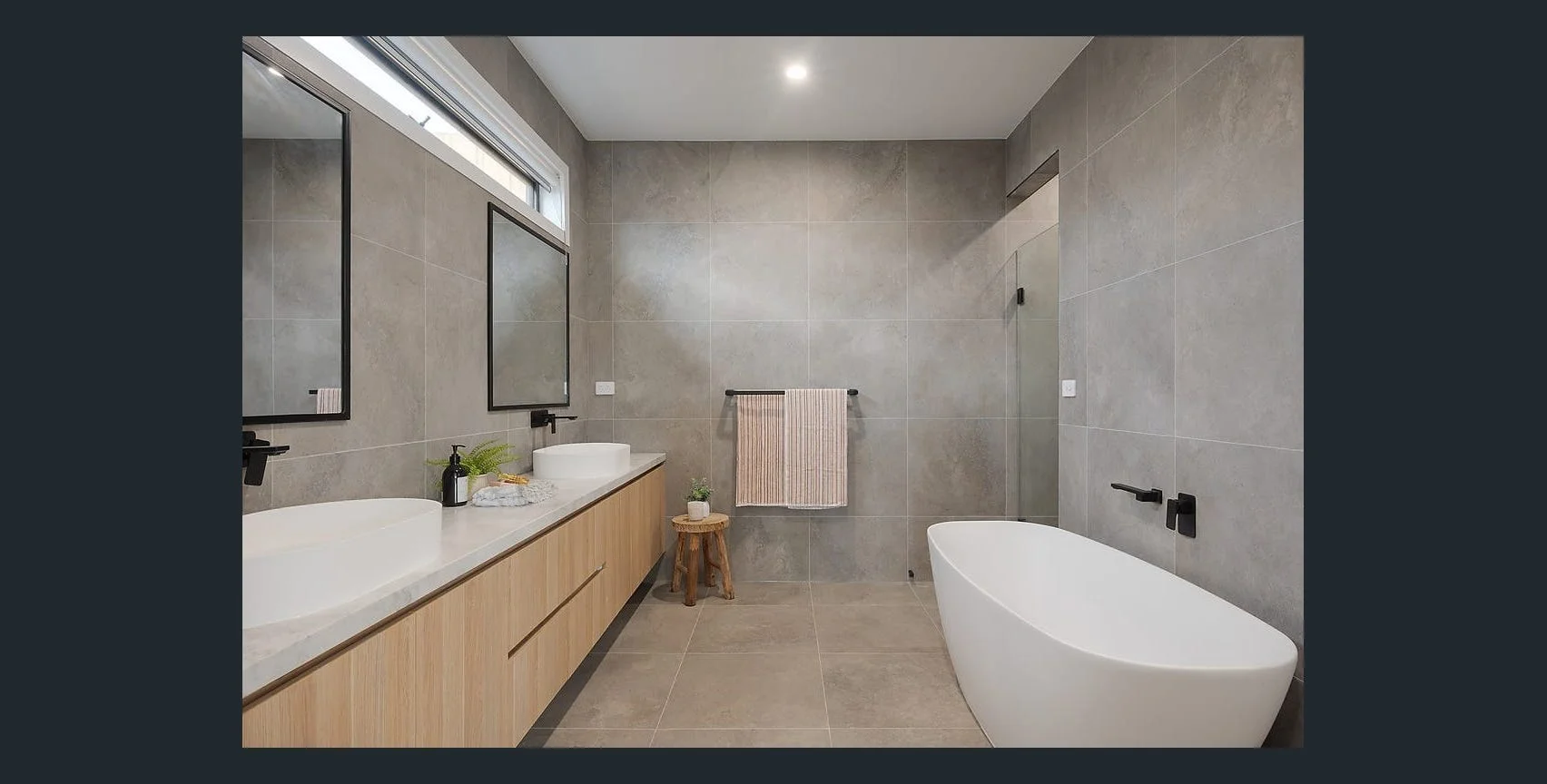 Additional image 8 of 1 Koop Close, Highton VIC 3216