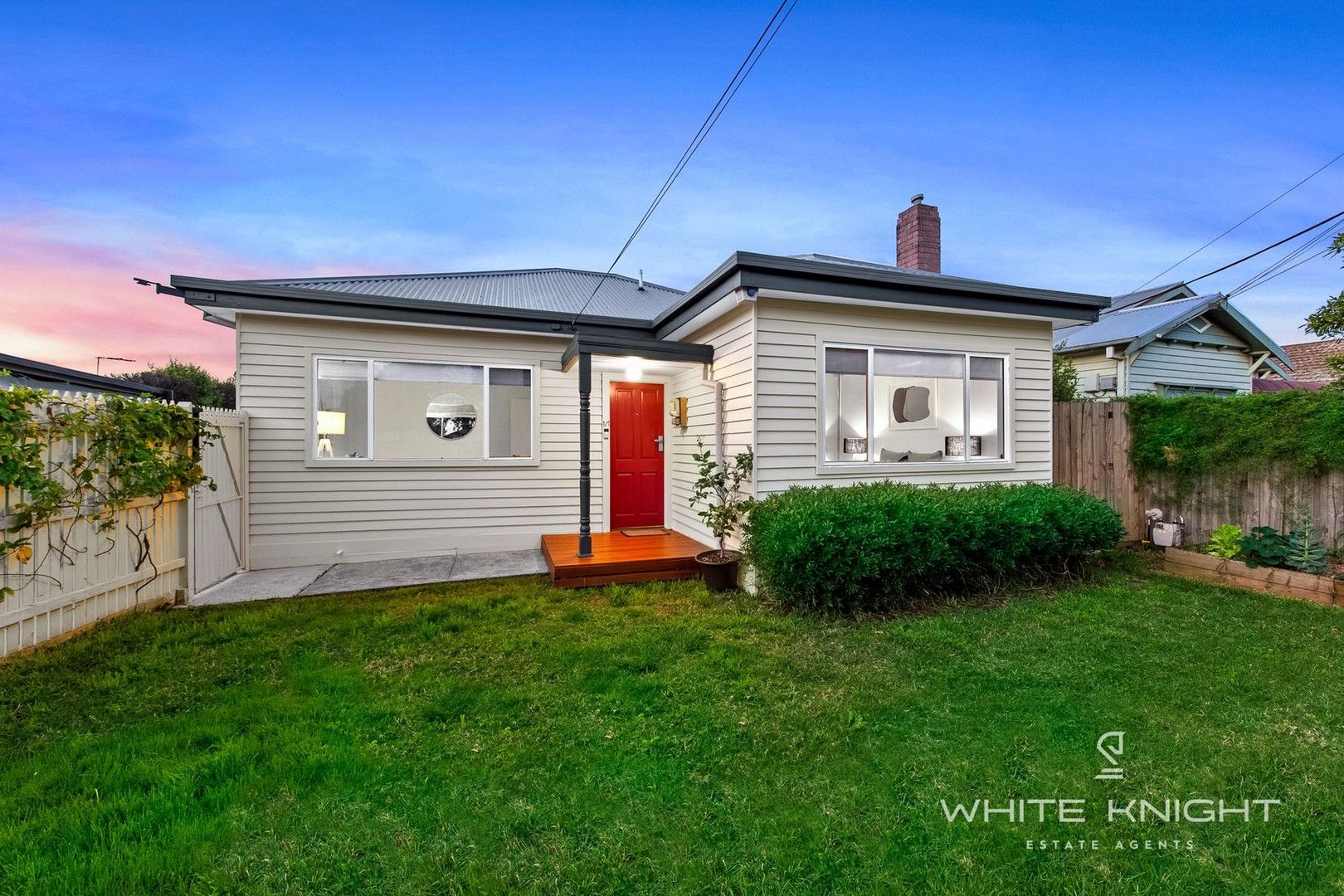 3 bedrooms House in 1/1 Una Street SUNSHINE VIC, 3020