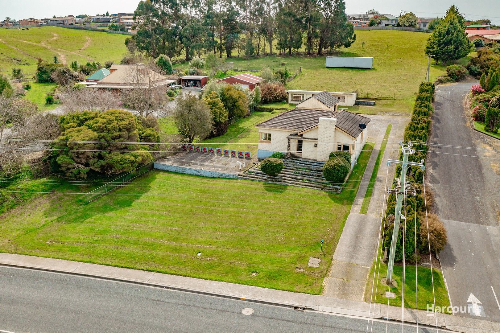 102 South Road, West Ulverstone TAS 7315, Image 0