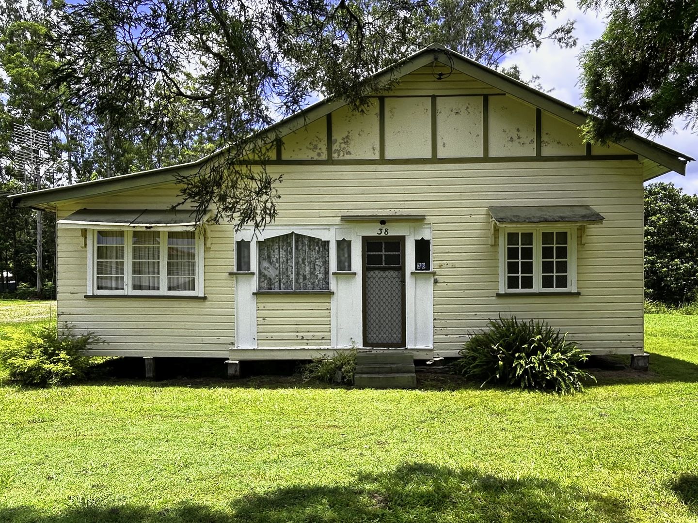 4 bedrooms House in 38 Sandilands Street BONALBO NSW, 2469