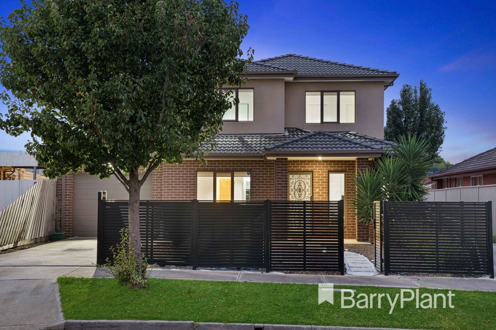 1/52 Oberon Avenue, St Albans VIC 3021, Image 1