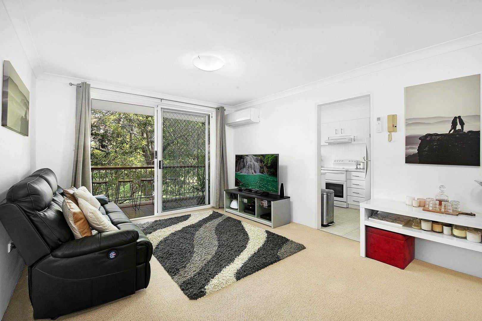 2 bedrooms Apartment / Unit / Flat in 21/491-497 President Avenue SUTHERLAND NSW, 2232