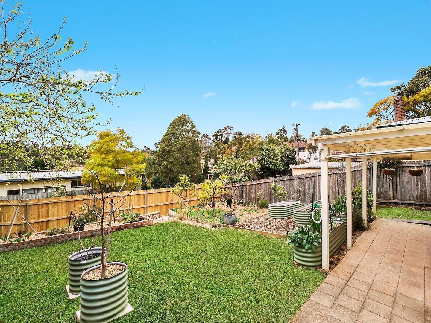 4 Derby Road, Hornsby NSW 2077, Image 2