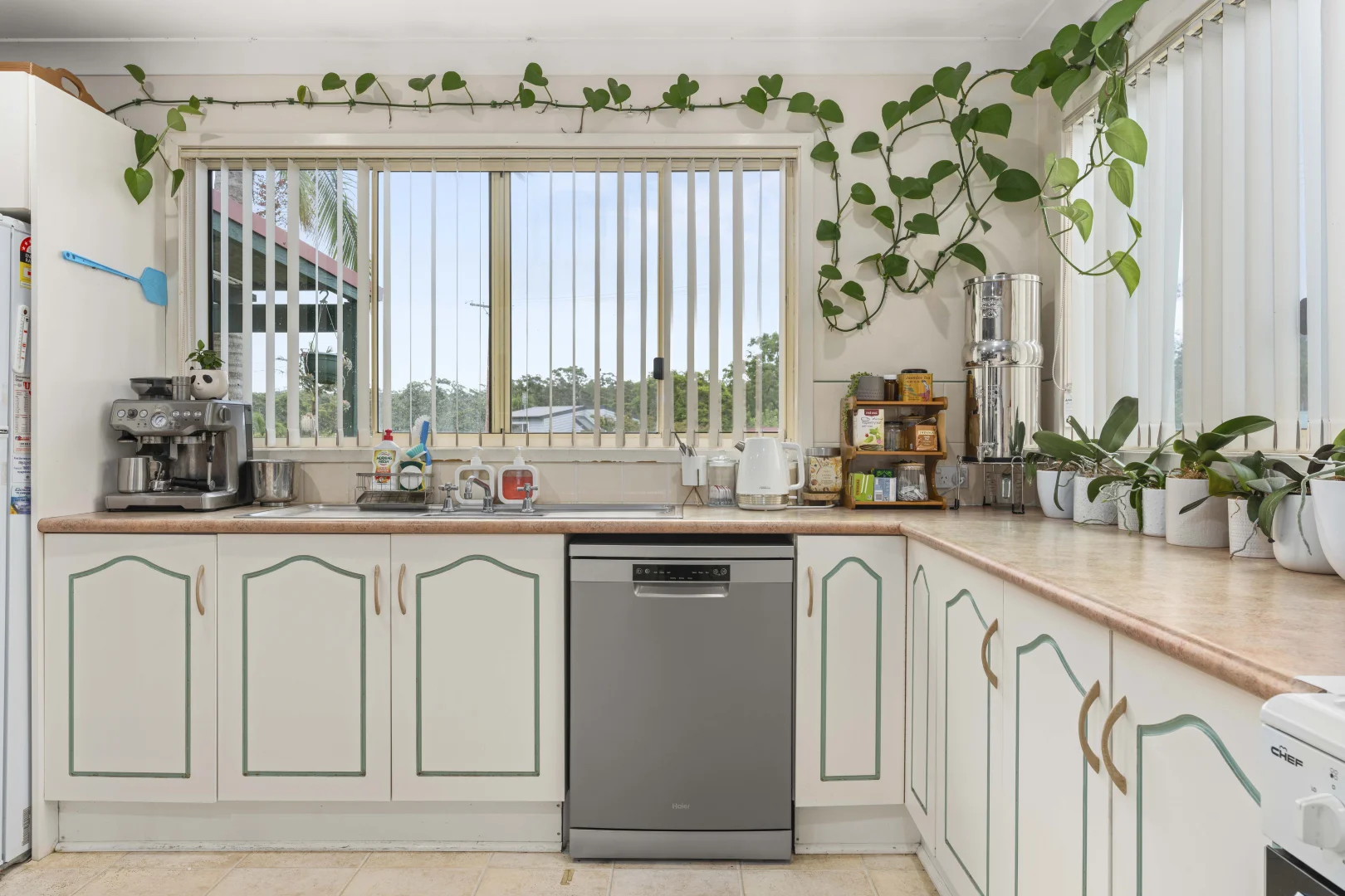 Additional image 11 of 25 June Avenue, Basin View NSW 2540