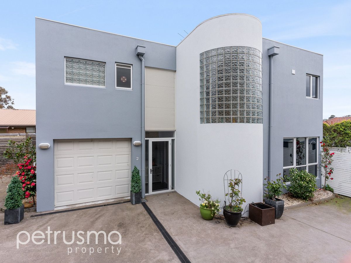 2/6 Ballawinnie Road, Lindisfarne TAS 7015, Image 1